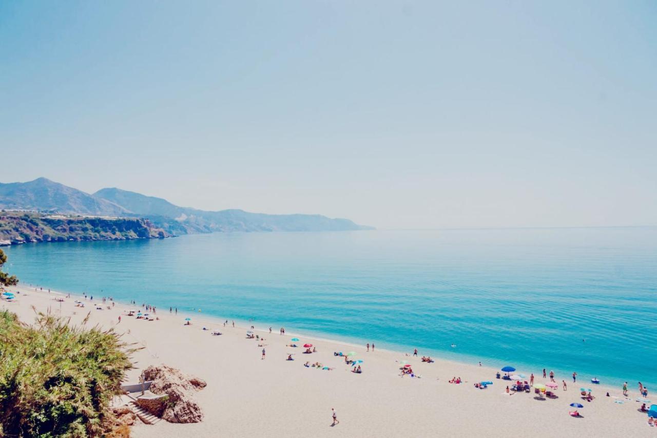 Precioso Apartamento Recien Reformado En Nerja Kültér fotó